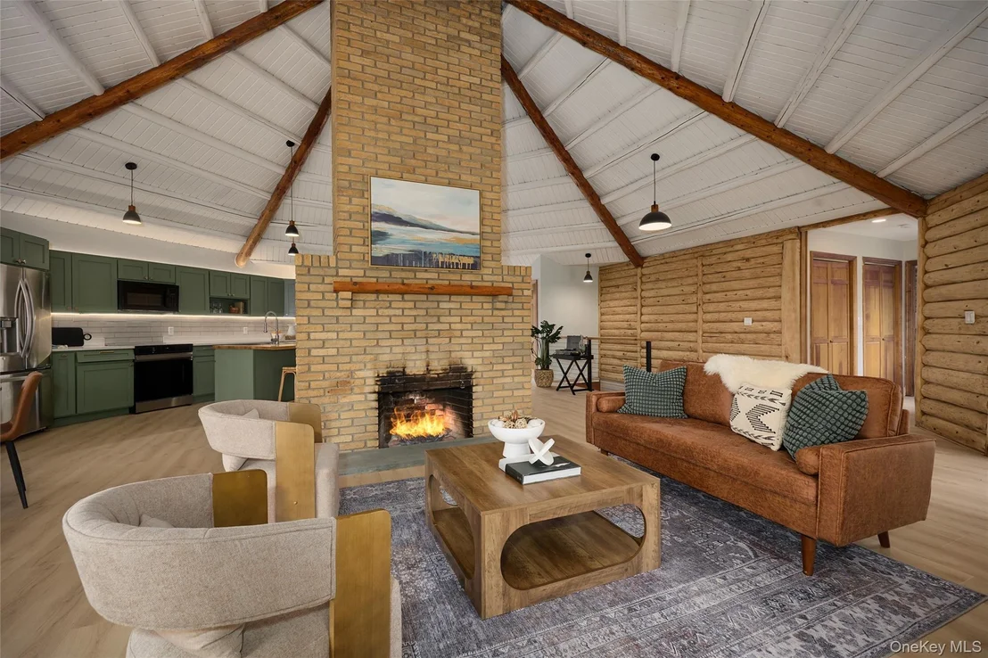 Photo of 568 Oak Summit Road