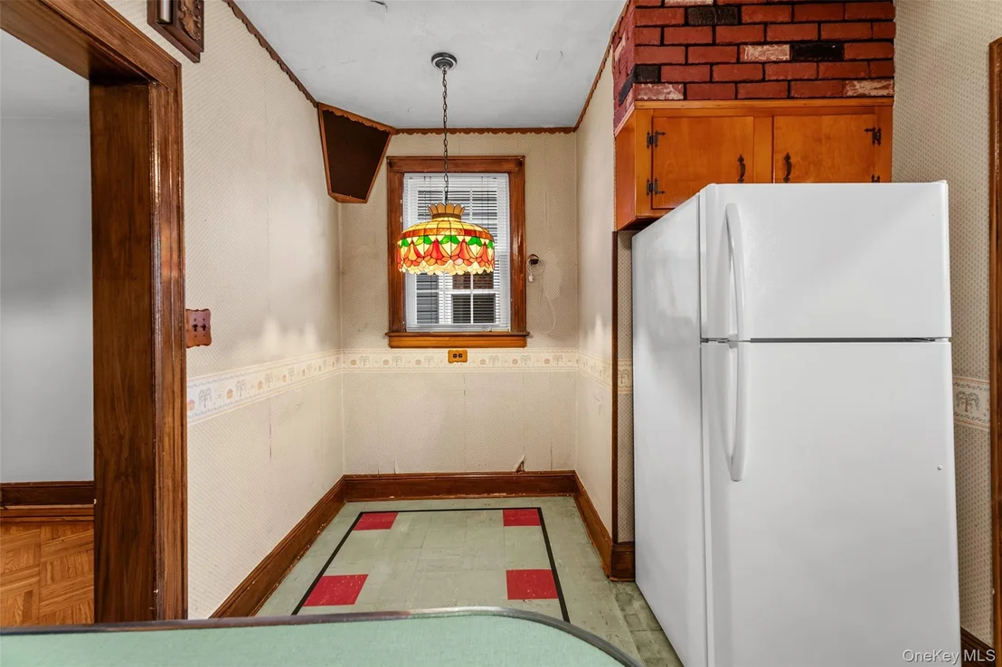 Photo of 6924 67th Pl