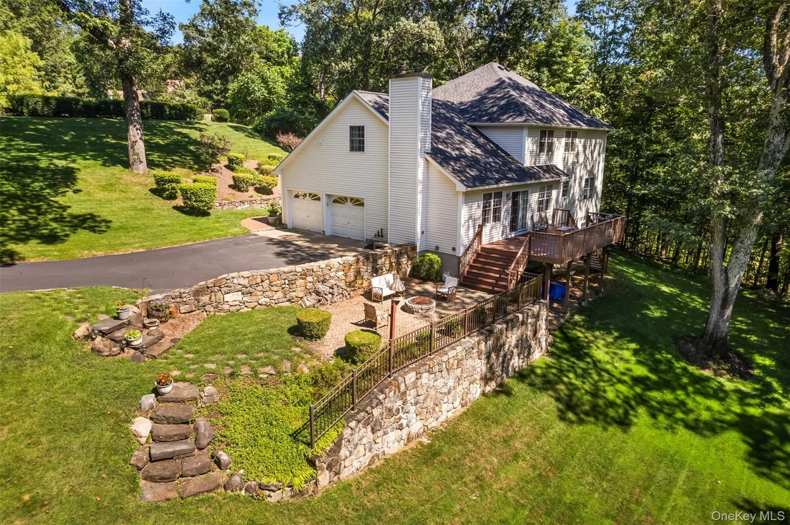 Photo of 17 Ruby Lane