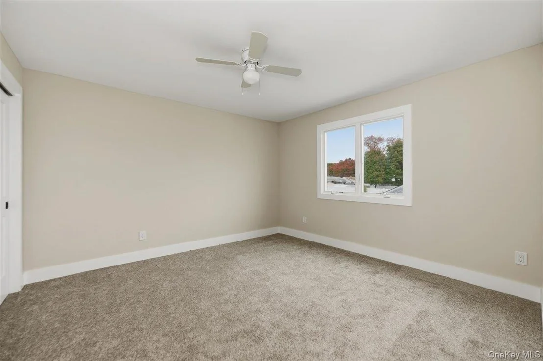 Photo of 7 Hoover Lane
