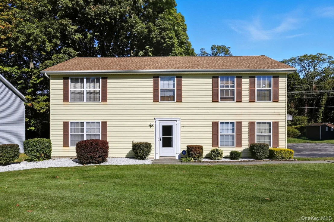 Photo of 19 Hawk Lane