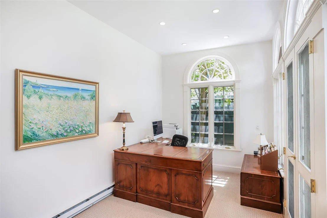 Photo of 472 Purchase Street