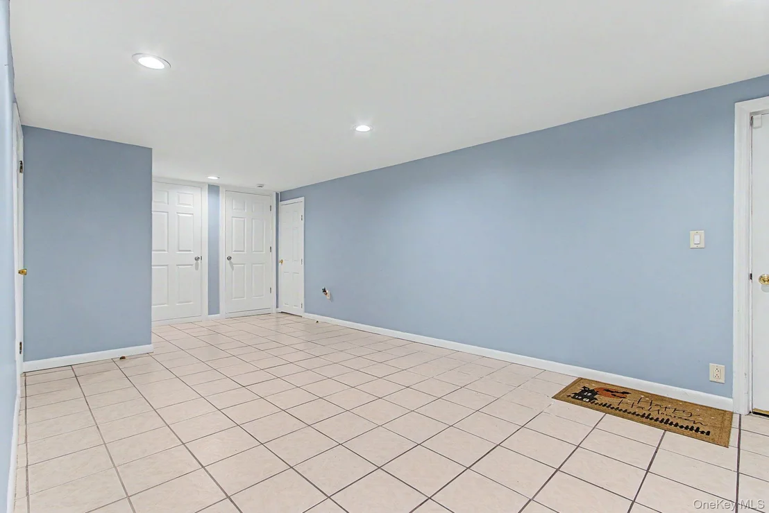 Photo of 14 Emerald Place