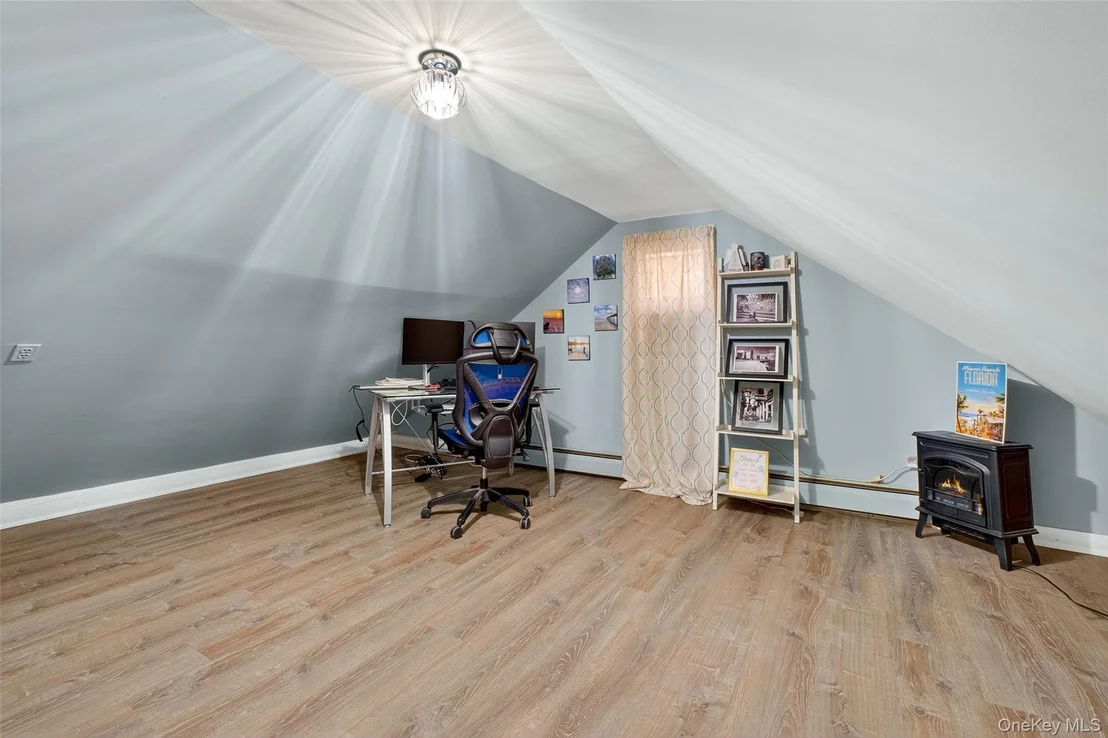 Photo of 20 Heathcote Road