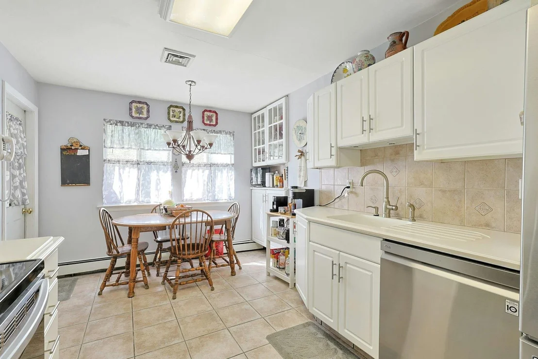 Photo of 9 Samson Drive