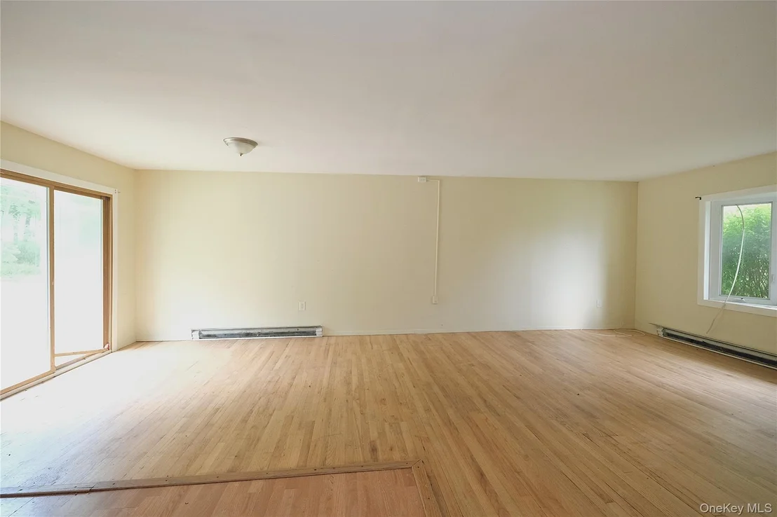 Photo of 17 Roosevelt Road