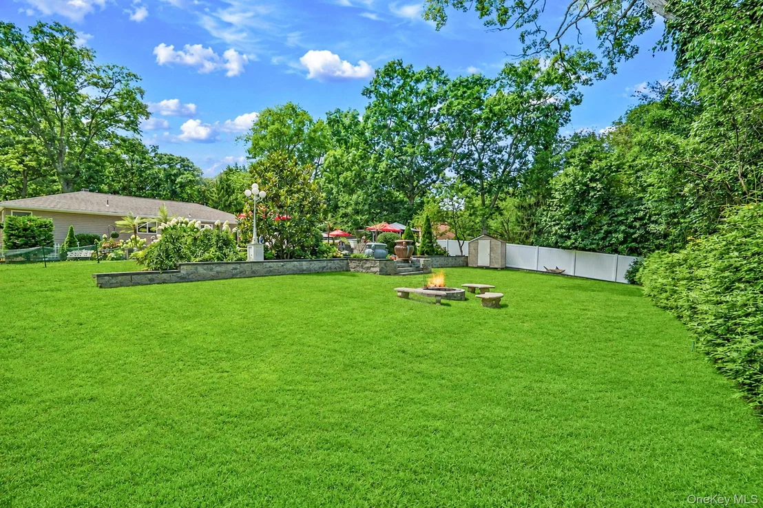 Photo of 5 Overlook Drive