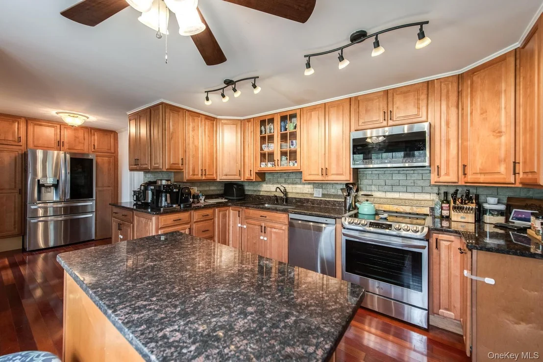 Photo of 164 Bloomer Road