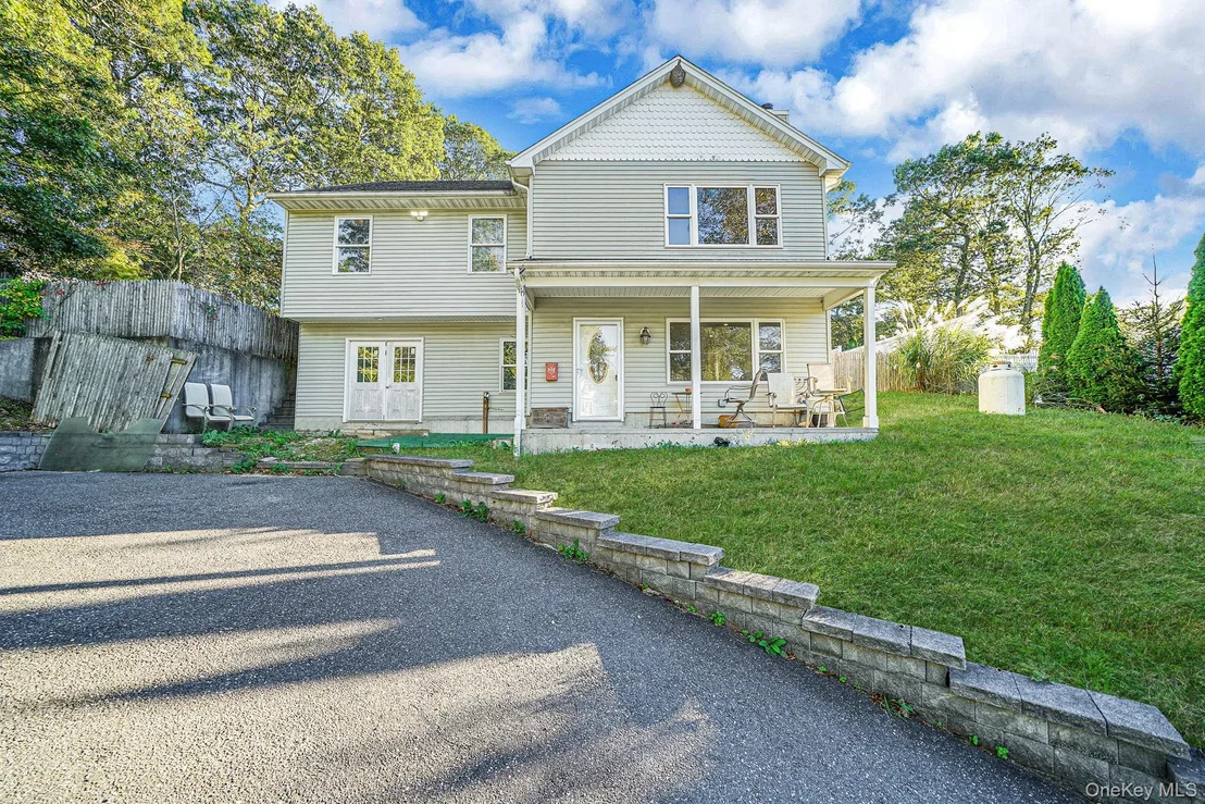Photo of 97 Locust Drive