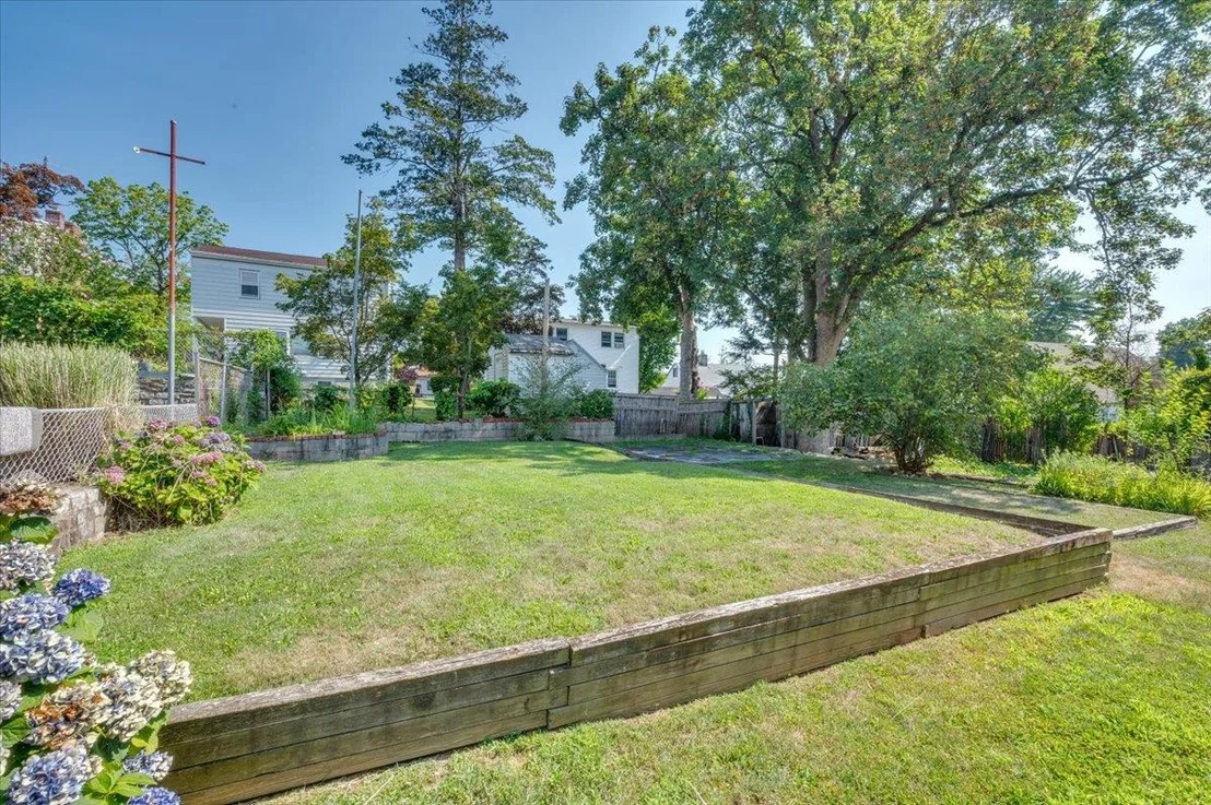 Photo of 151 Bellevue Place