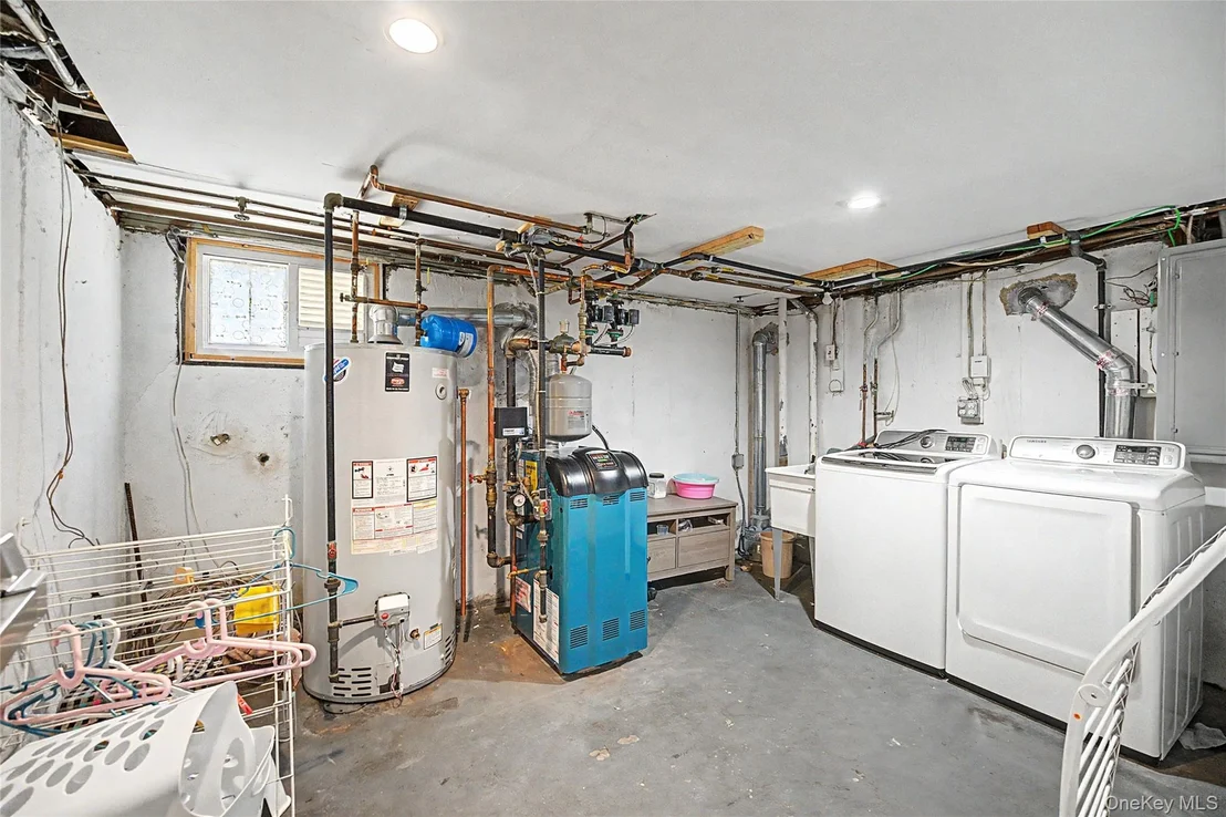 Photo of 31 Edgemere Drive