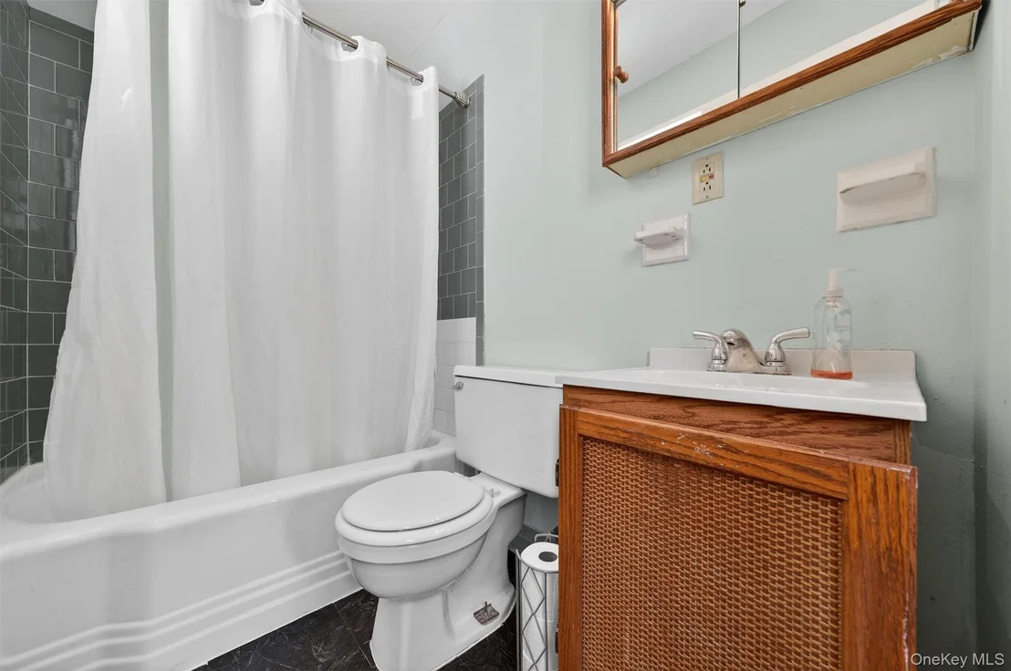Photo of 14 Scotchtown Drive