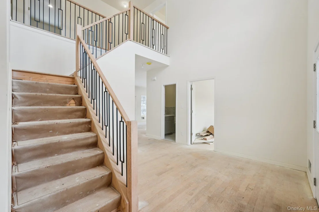 Photo of 14 Vargas (AKA 70 Jessup Ln) Circle