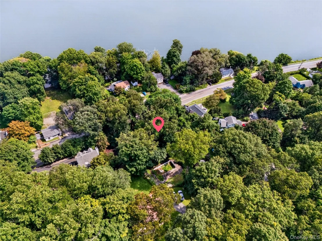 Photo of 224 Haviland Drive