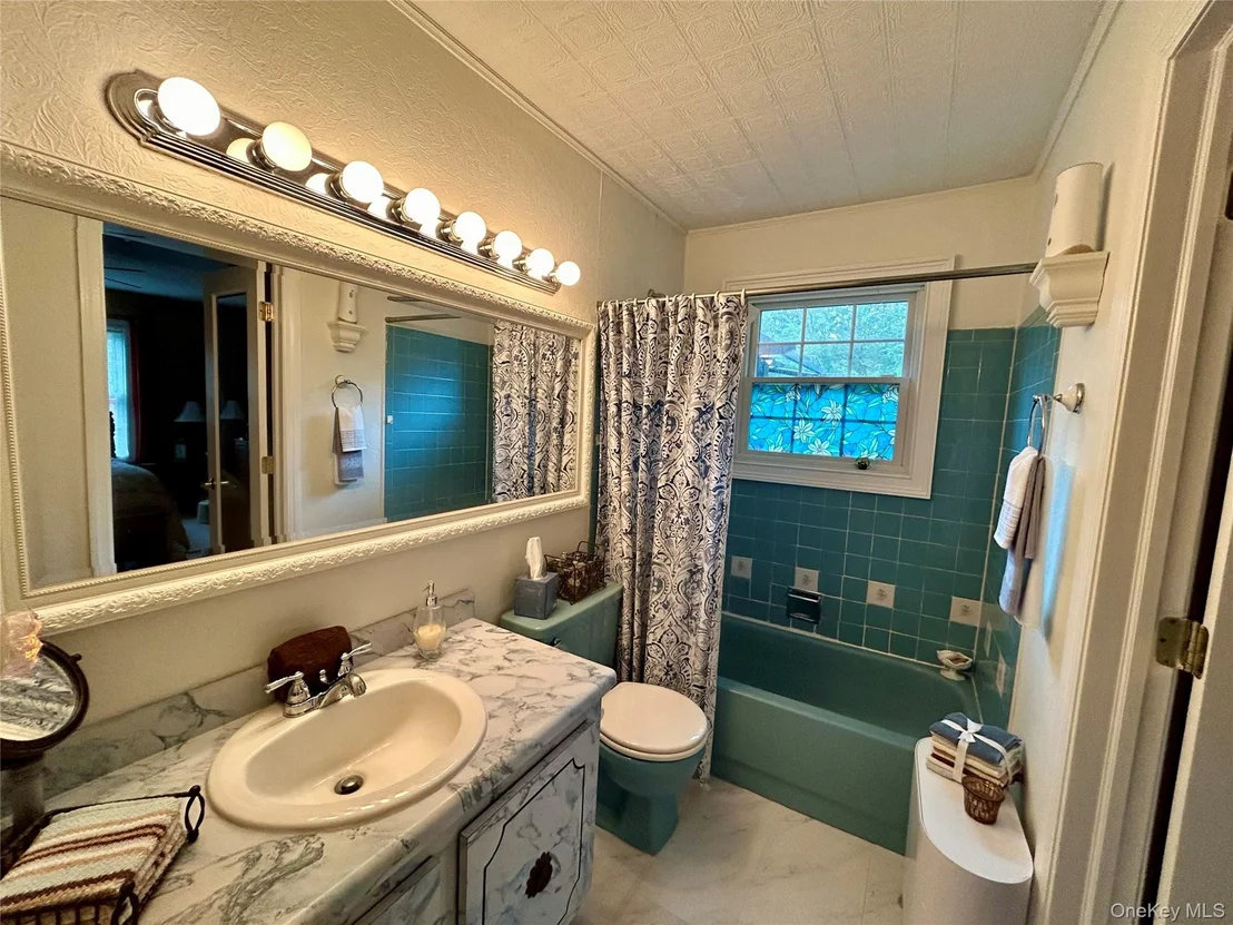 Photo of 54 Madeline Road