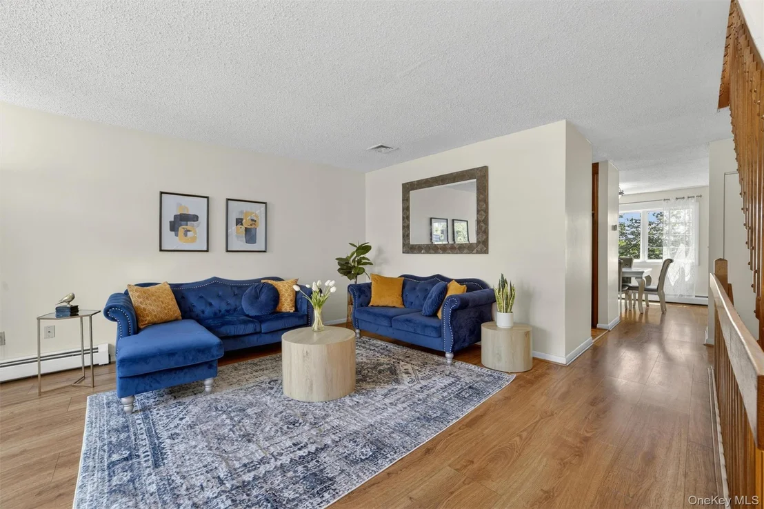 Photo of 9 Maple Crest Drive