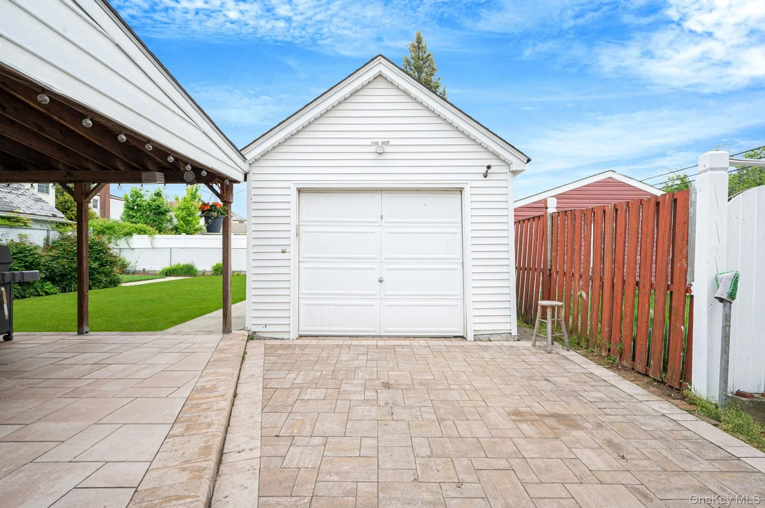 Photo of 167 Shaw Avenue