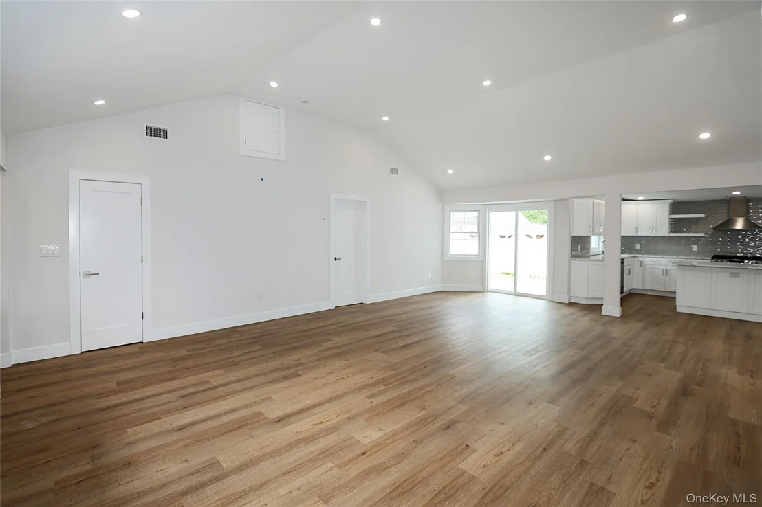 Photo of 224 Hungry Harbor Road