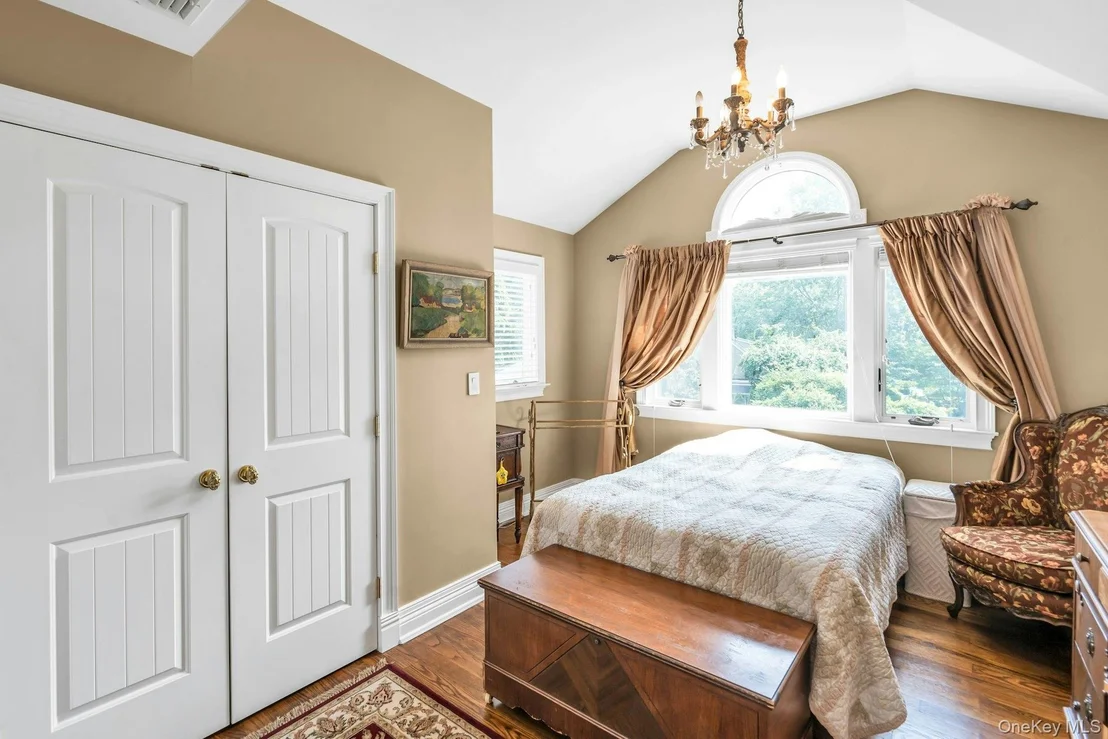 Photo of 18 Regent Place