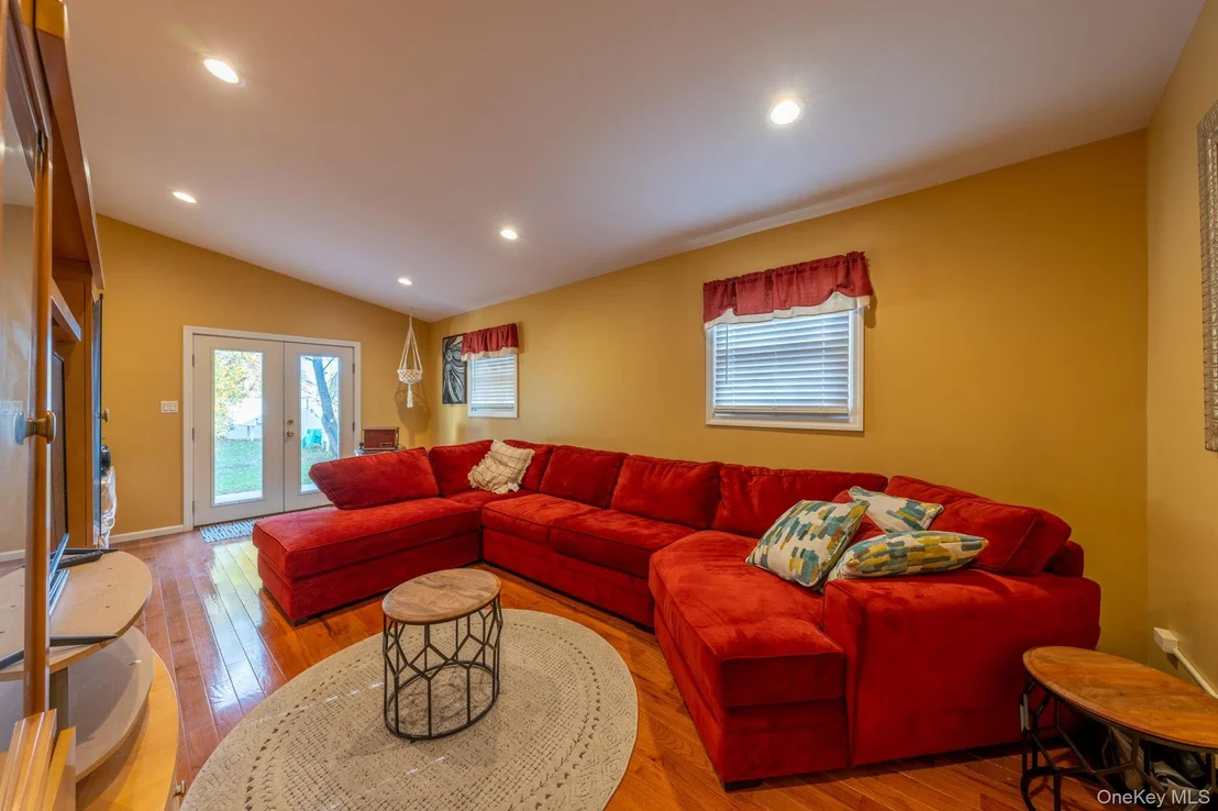 Photo of 20 Sterling Place