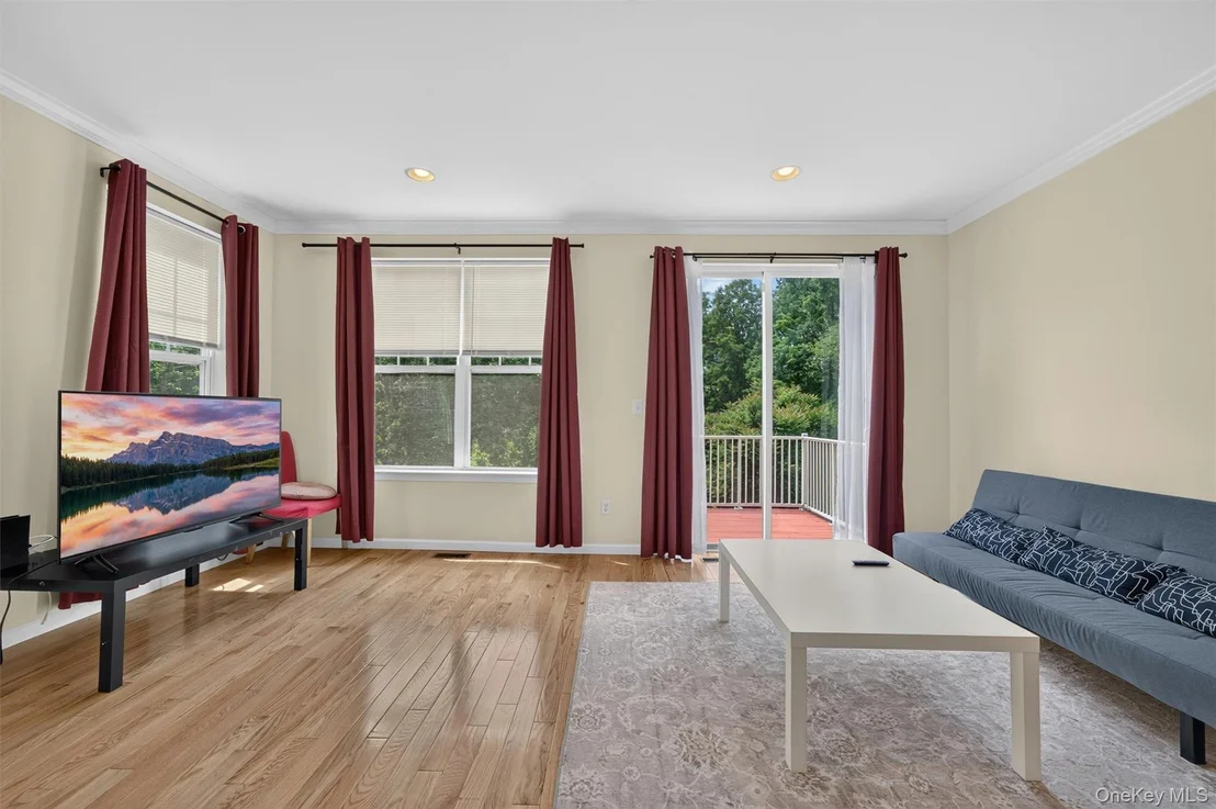 Photo of 37 Meadow View Drive