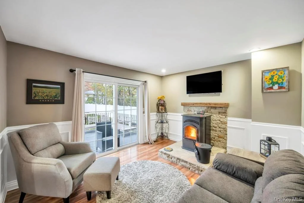 Photo of 45 Floradora Drive