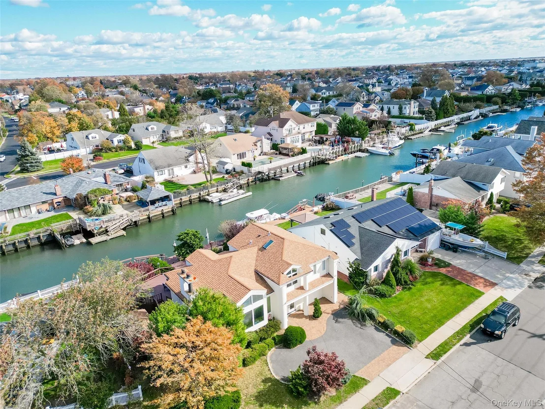 Photo of 2729 Shore Drive