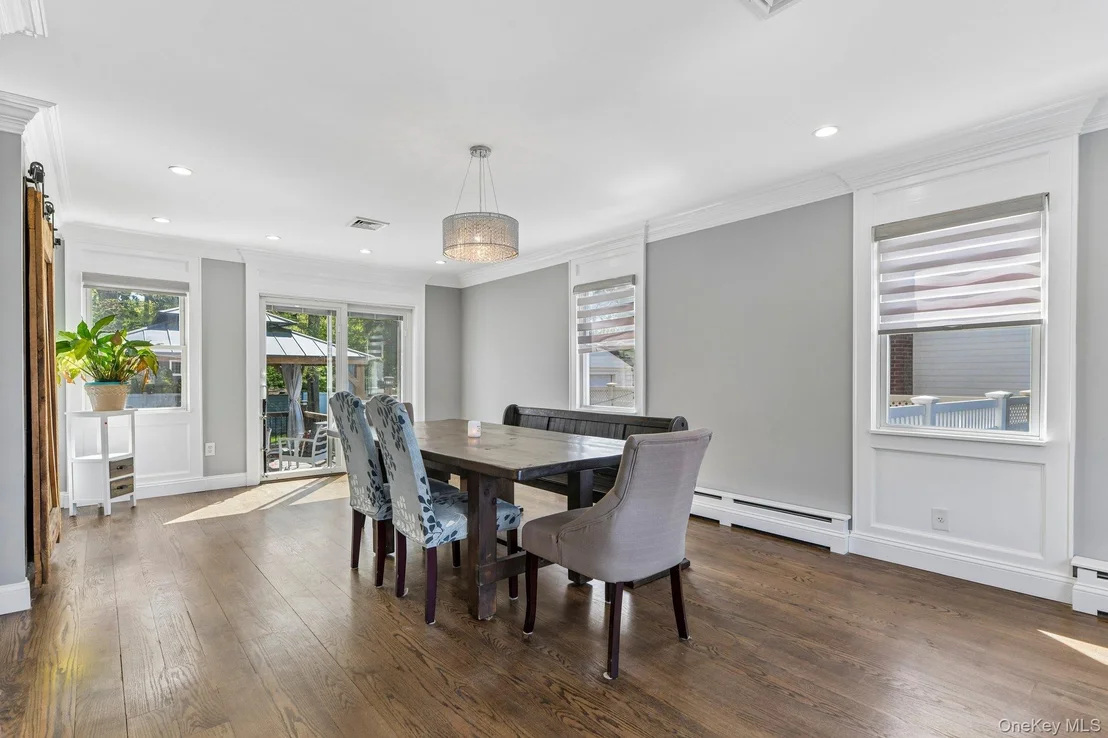 Photo of 958 Alan Drive