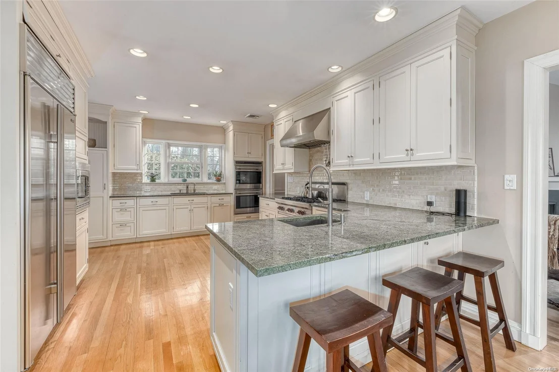 Photo of 19 Hickory Drive