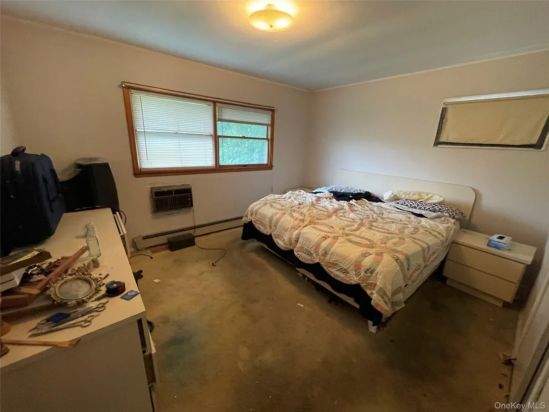 Photo of 2043 Paddock Road