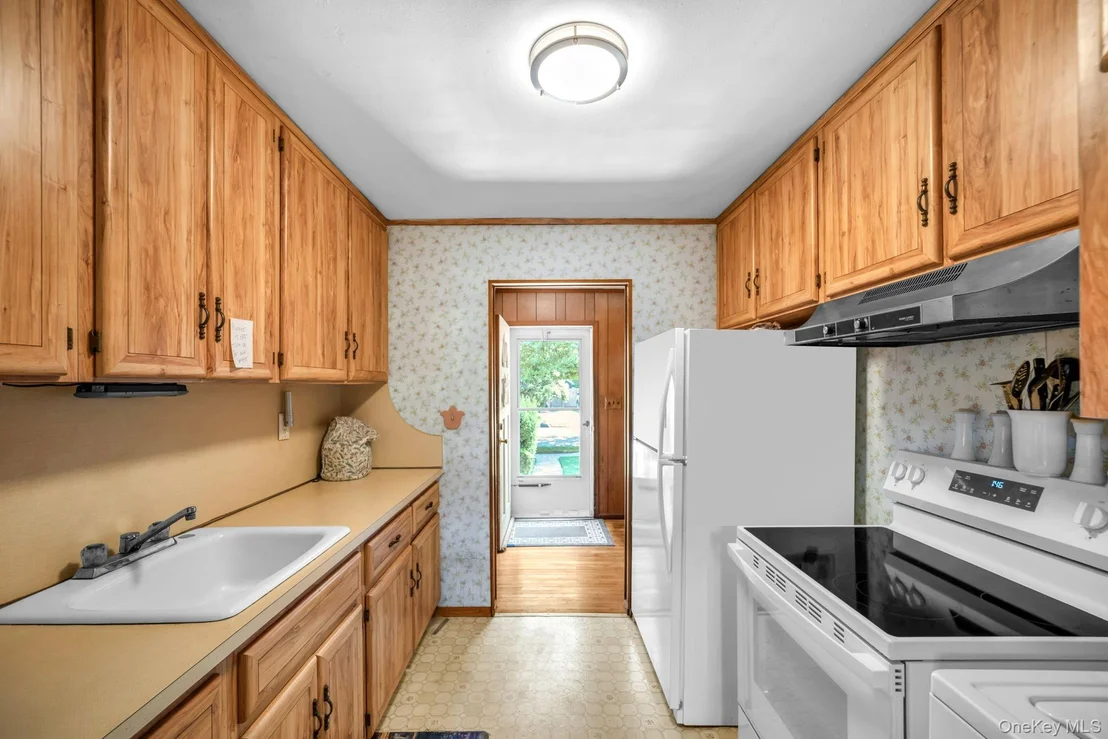 Photo of 1 Bradish Lane