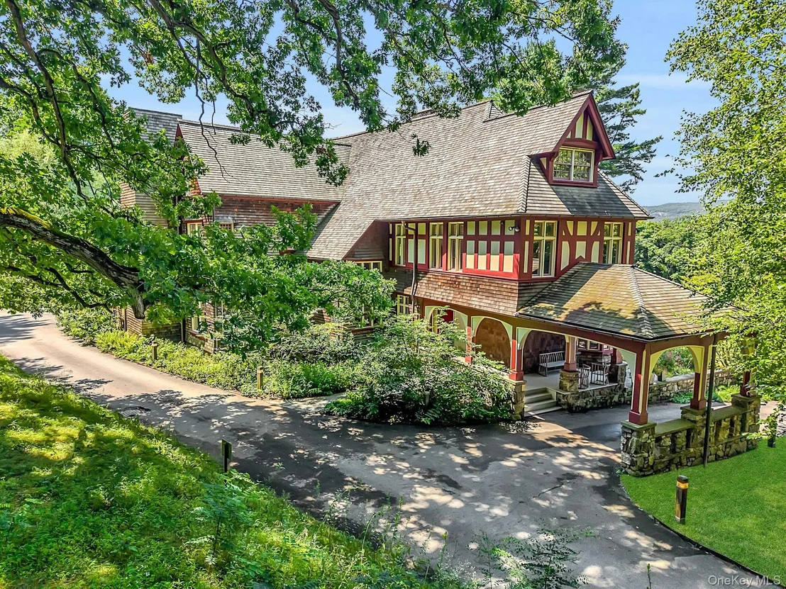 Photo of 20 Nazareth Way