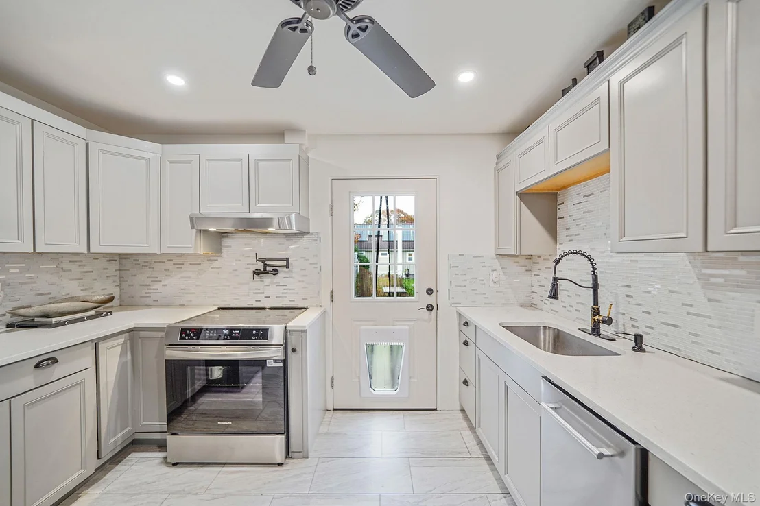 Photo of 307 Jefferson Drive