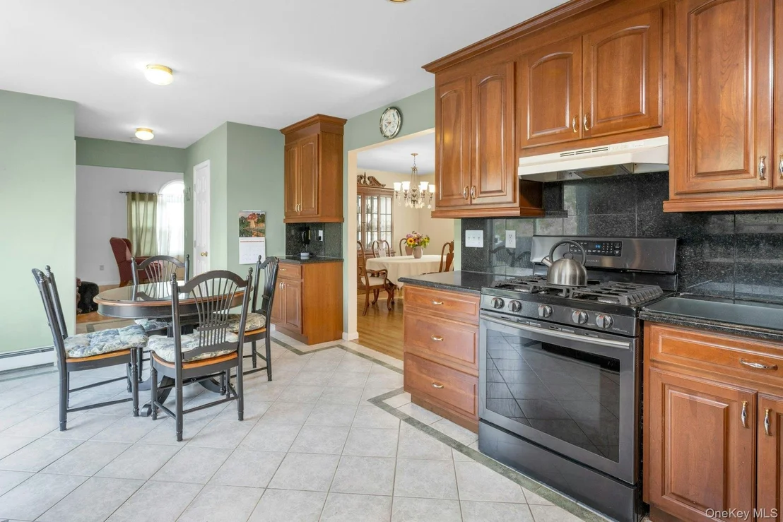Photo of 86 Somerset Drive
