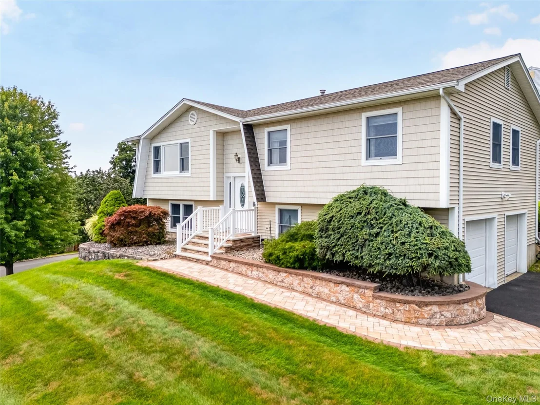 Photo of 59 Walter Drive