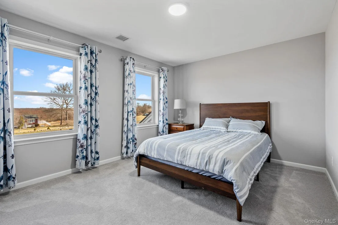 Photo of 10 Harrier Ridge Drive