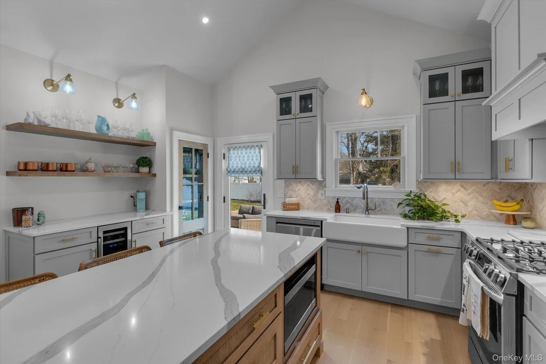 Photo of 1305 Sigsbee Road