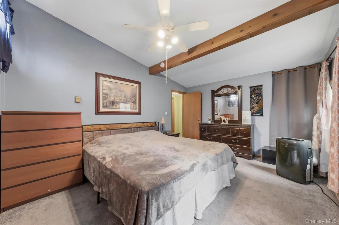 Photo of 256 Haviland Drive