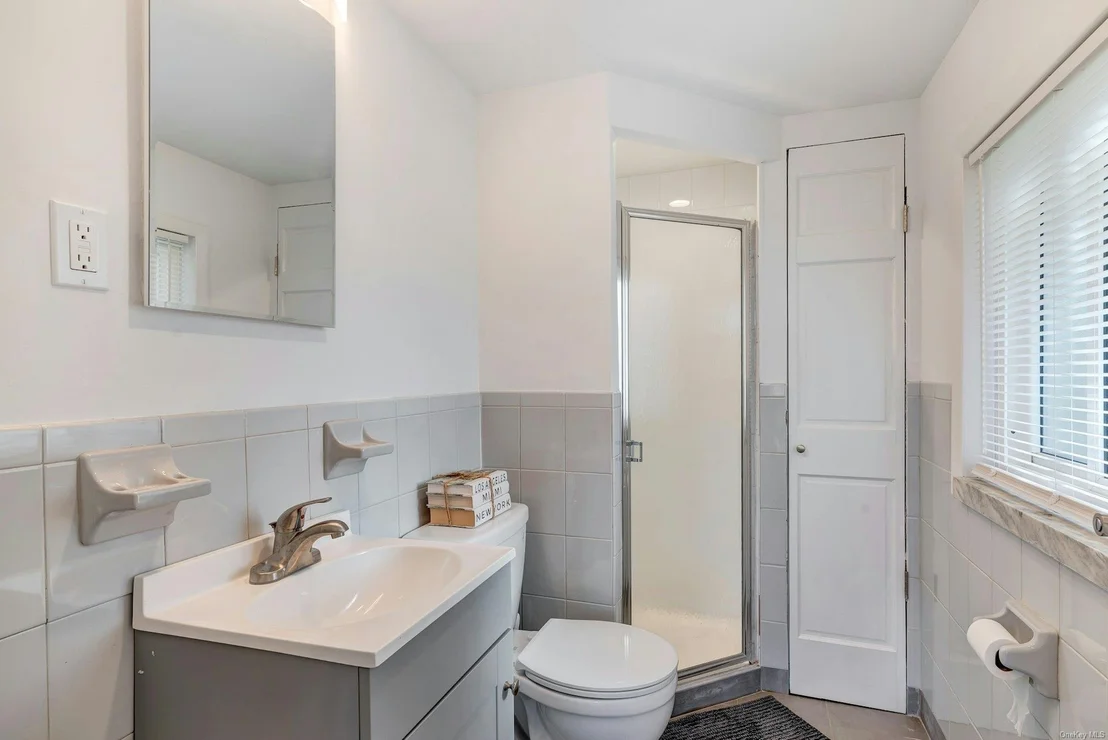 Photo of 51 Oceanview Drive