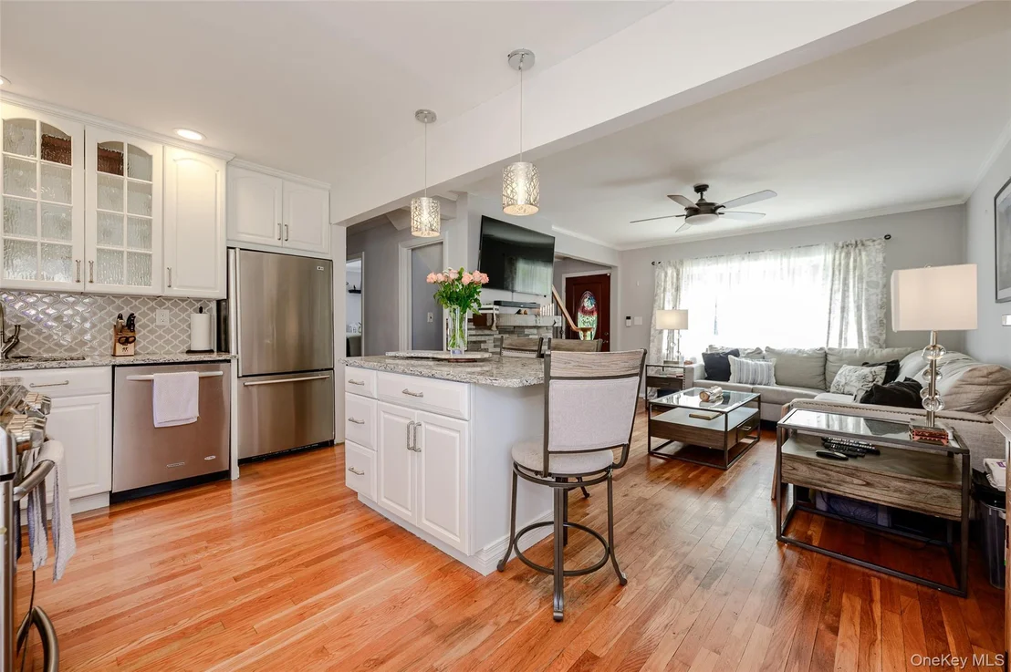 Photo of 26 Rhode Avenue