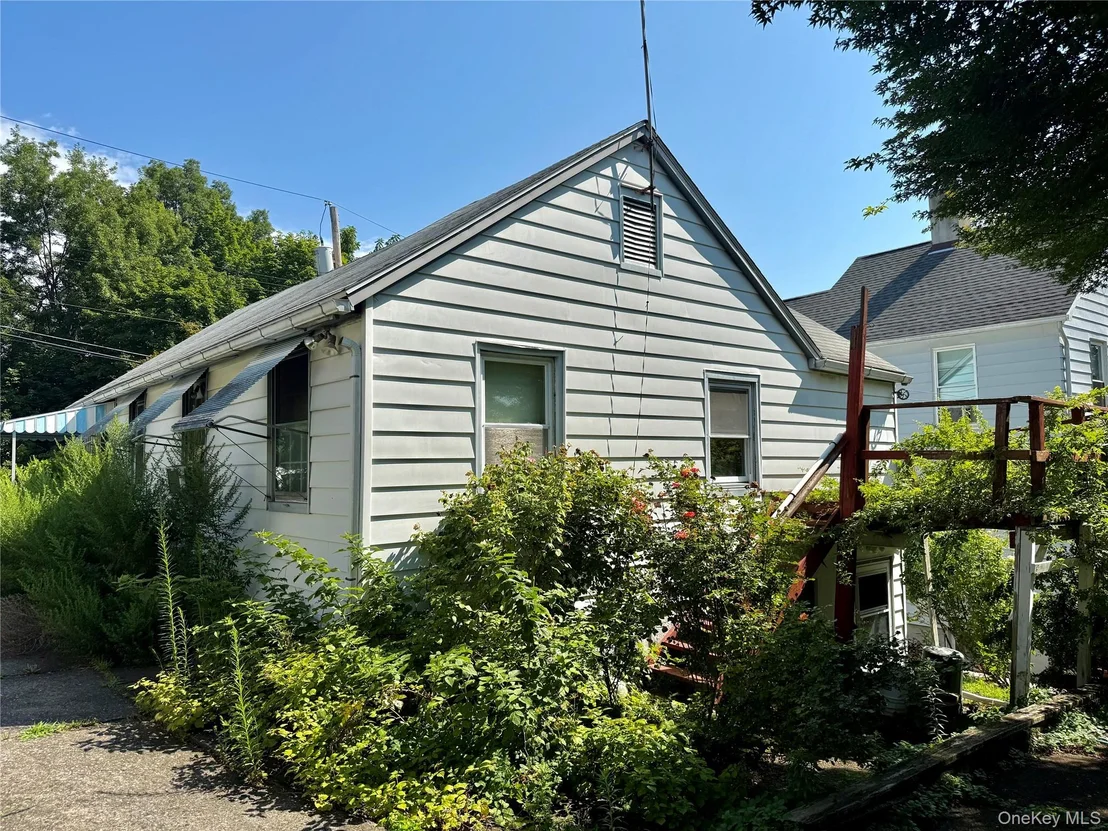 Photo of 22 Lafayette Avenue