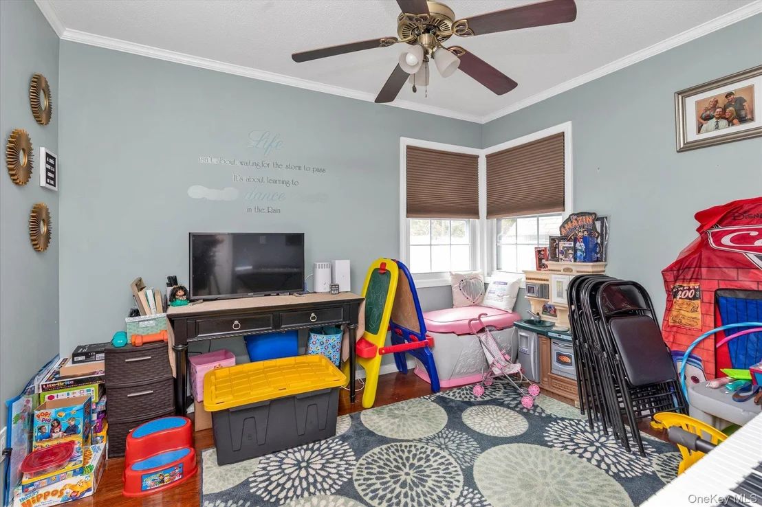 Photo of 3917 Miller Place