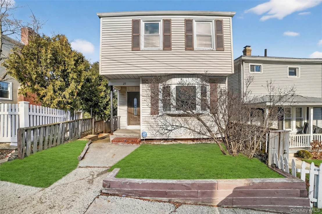 Photo of 41 Devoe Street