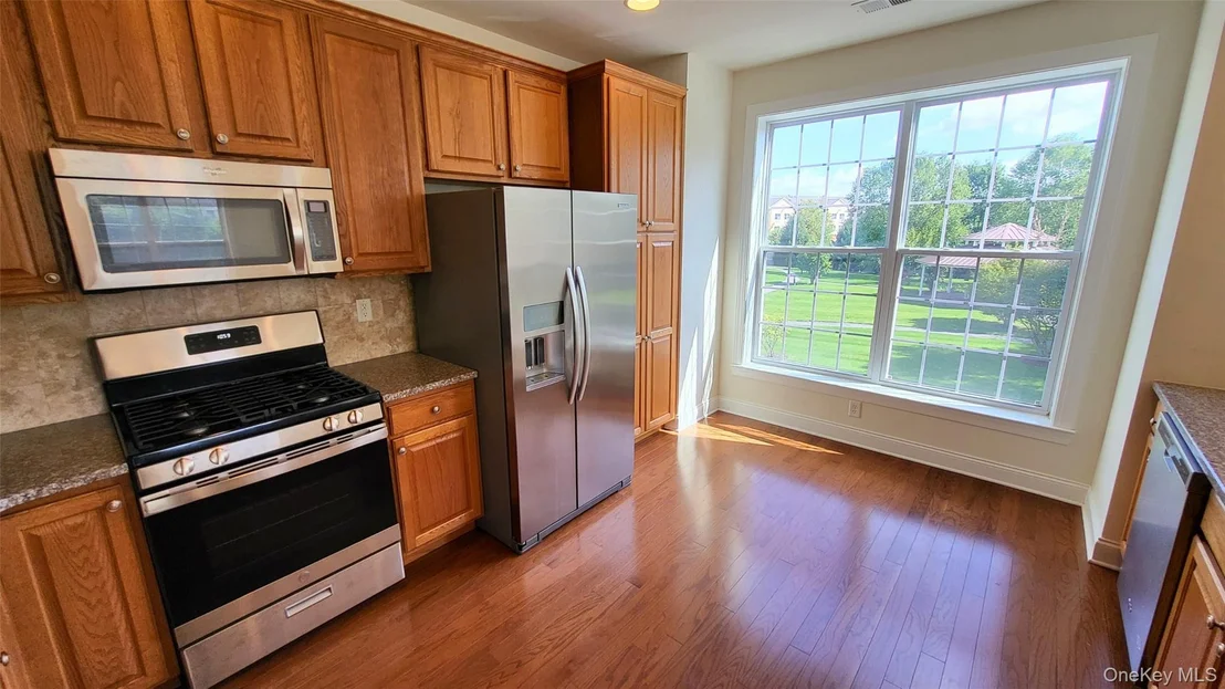 Photo of 621 Regency Drive