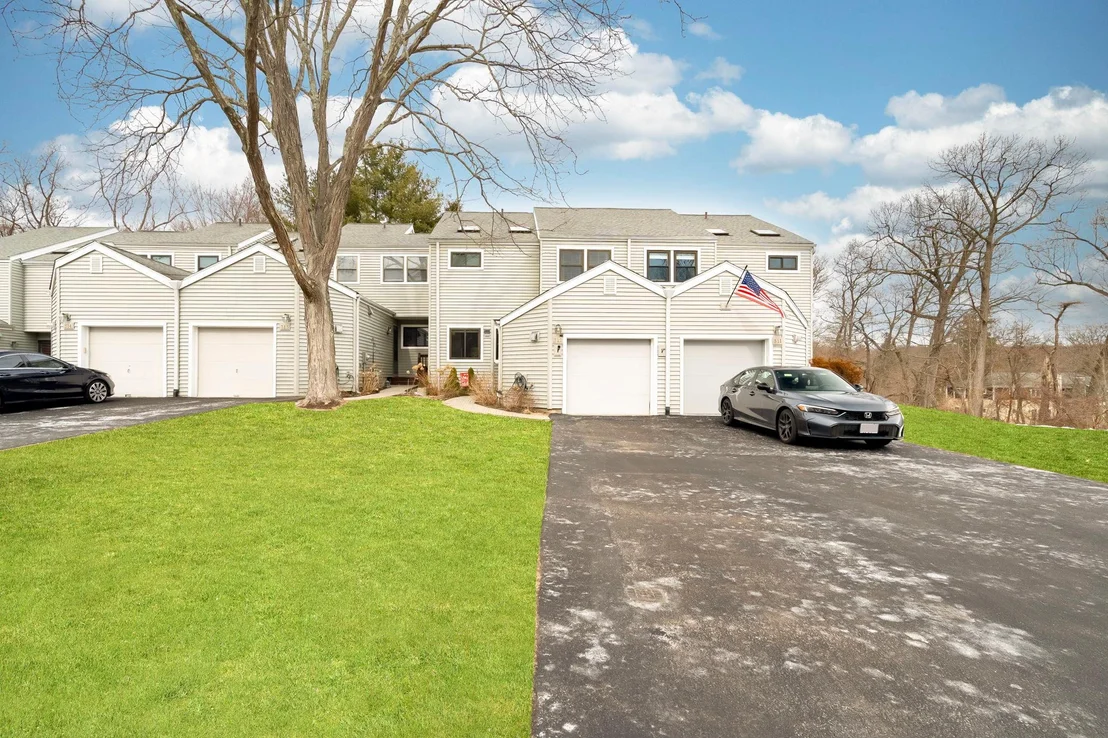 Photo of 312 Saddle Trail