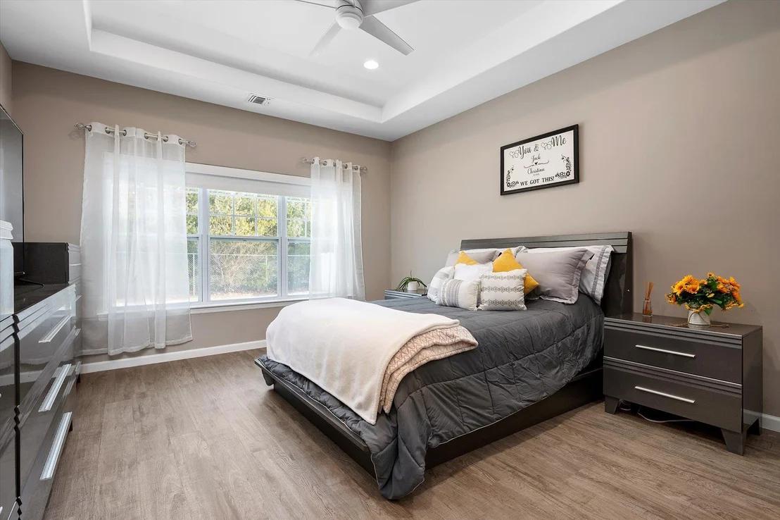 Photo of 15 Pondview Circle