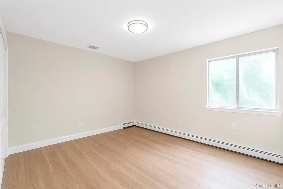 Photo of 11 Bates Lane