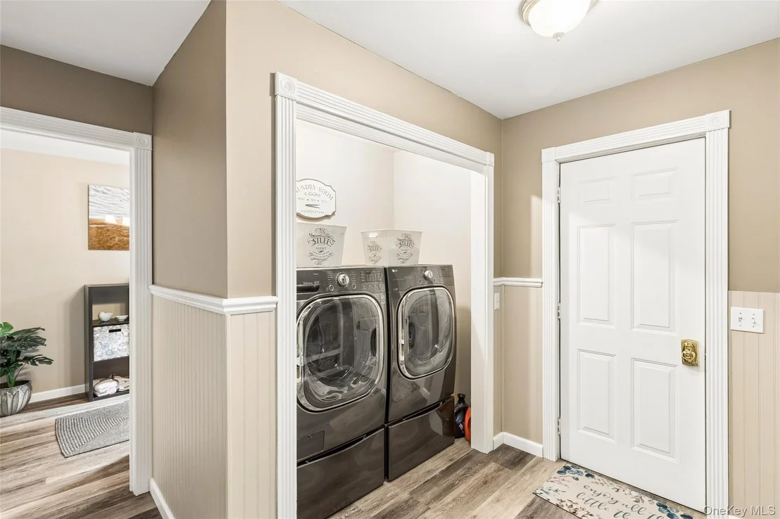 Photo of 42 Adelia Path