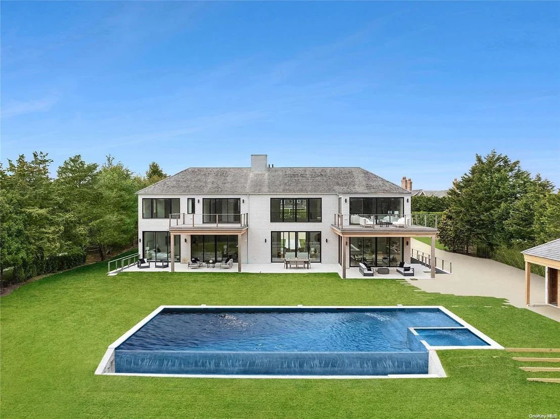 Photo of 637 Halsey Lane