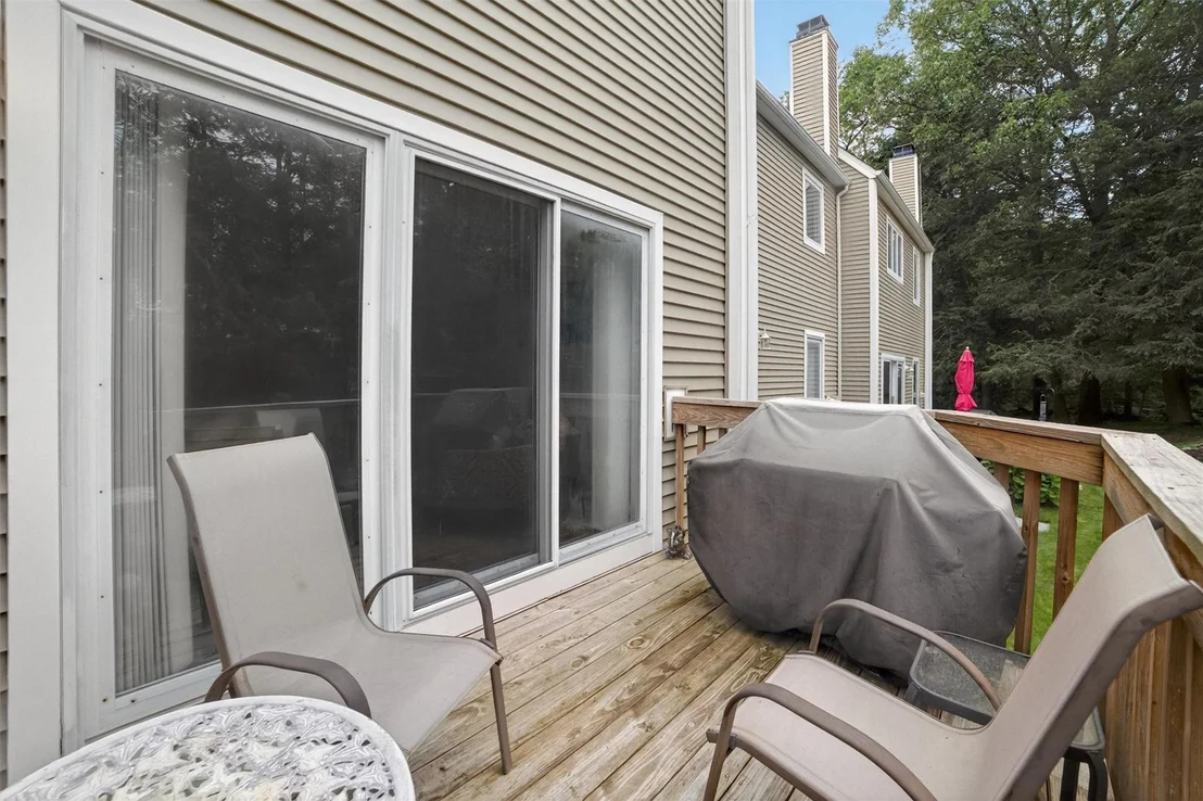 Photo of 32 Spring Pond Drive
